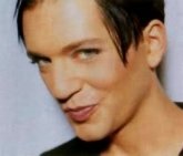 brian-molko-2000-0059