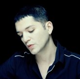 brian-molko-2006-0010